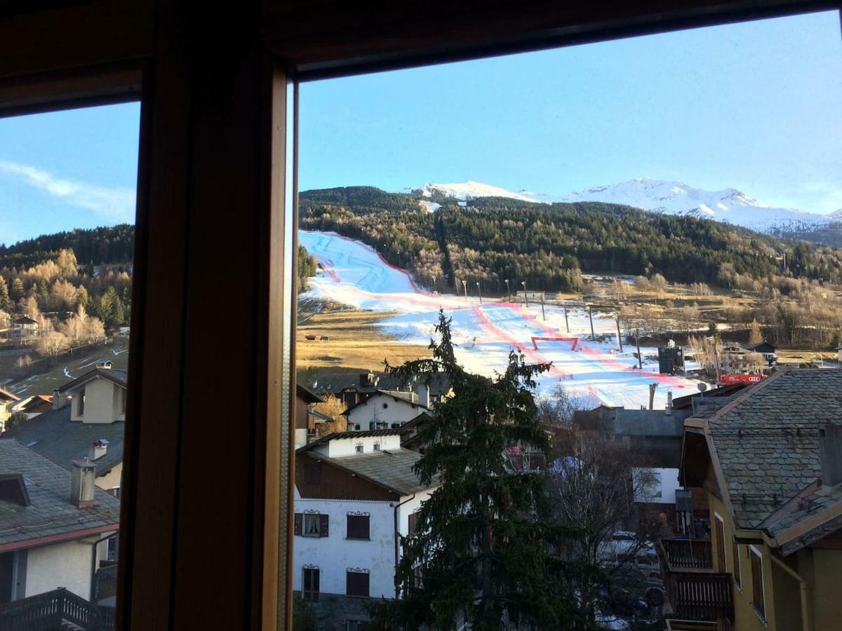 Pista Stelvio Loft Lumiere Apartment Bormio Bagian luar foto
