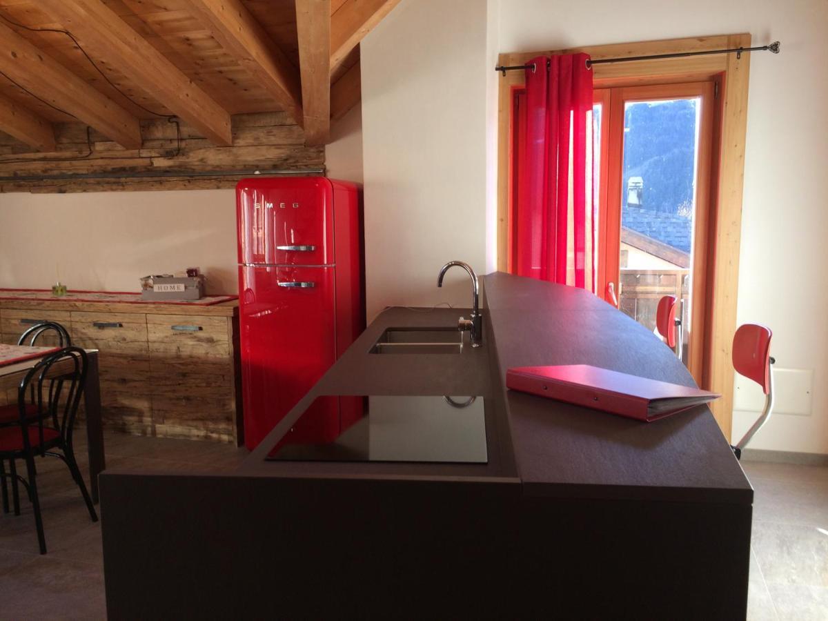 Pista Stelvio Loft Lumiere Apartment Bormio Bagian luar foto
